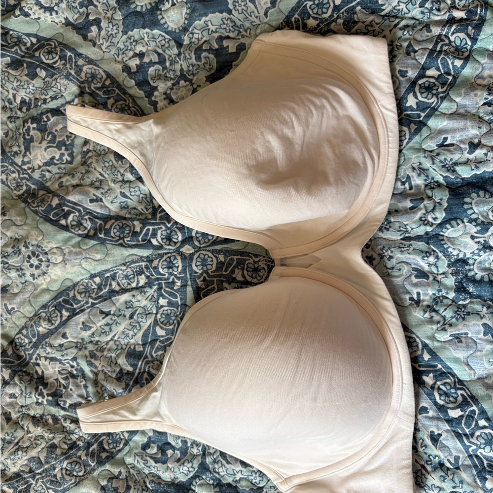 ThirdLove Cream T-Shirt Bra Seamless Comfort